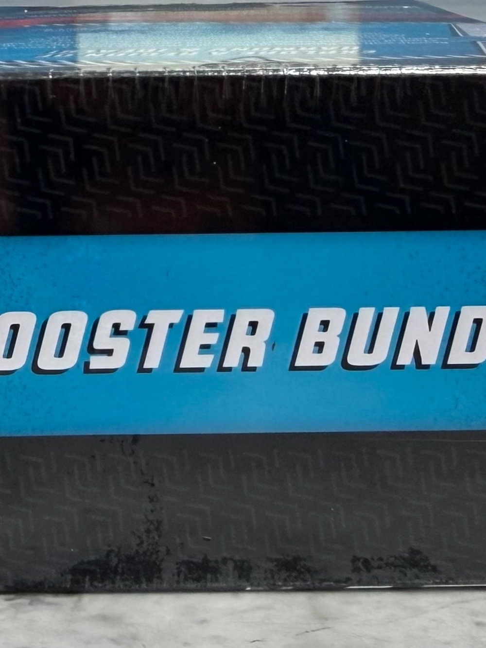 Pokemon Black Bolt Booster Bundle - Black, Blue, White - Picture 3 of 4